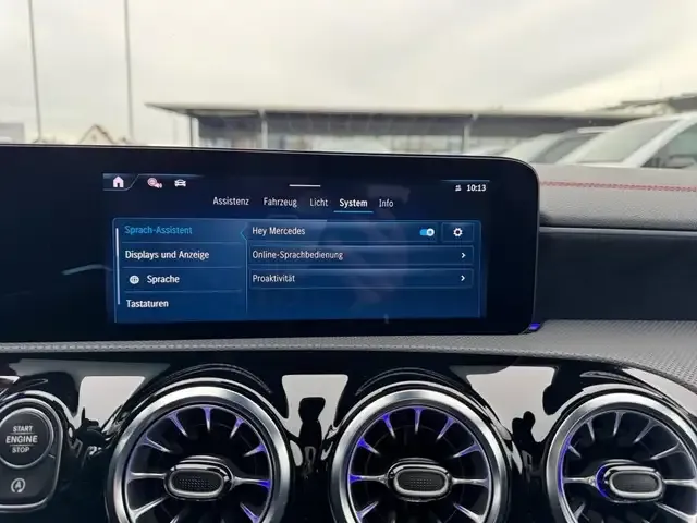 Mercedes-Benz CLA 35 AMG