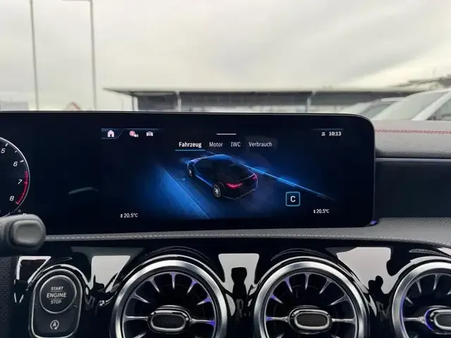 Mercedes-Benz CLA 35 AMG