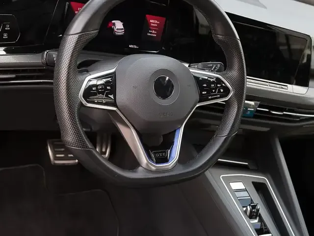 Volkswagen Golf GTE