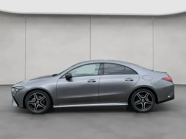 Mercedes-Benz CLA 180
