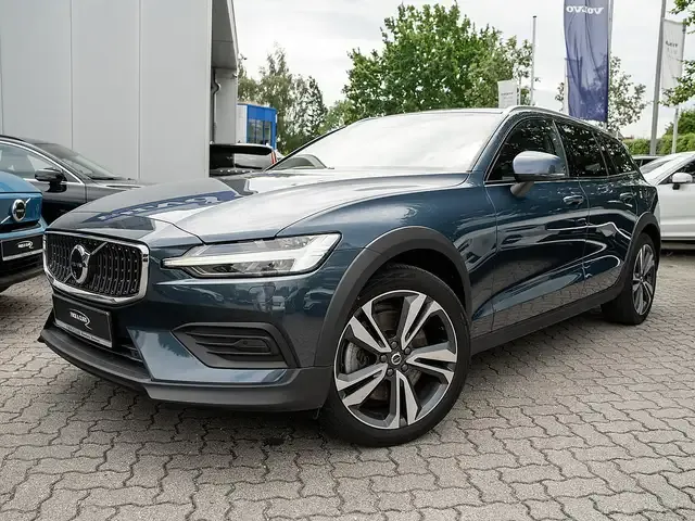 Volvo V60 Cross Country