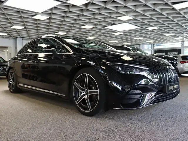 Mercedes-Benz EQE 43