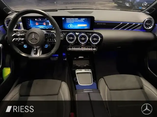 Mercedes-Benz A 45 AMG