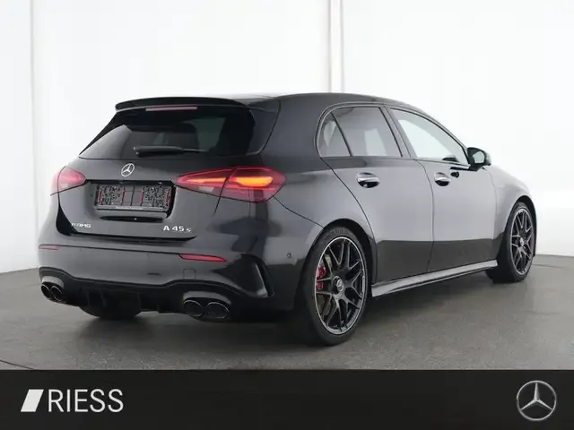 Mercedes-Benz A 45 AMG