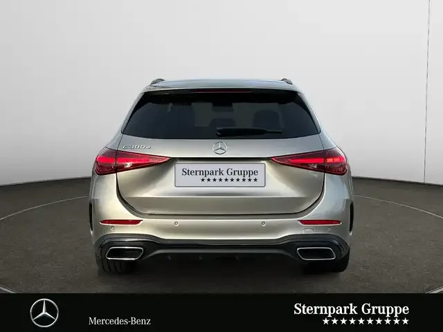 Mercedes-Benz C 300