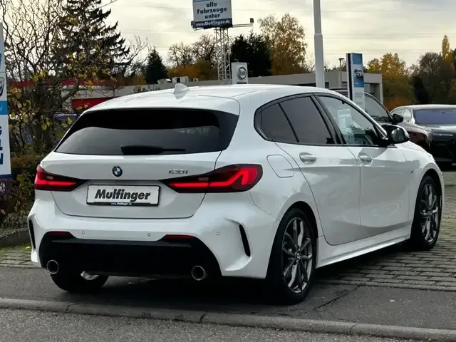 BMW 120