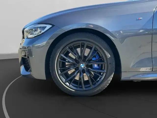 BMW 340