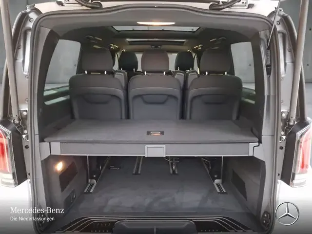 Mercedes-Benz V 250