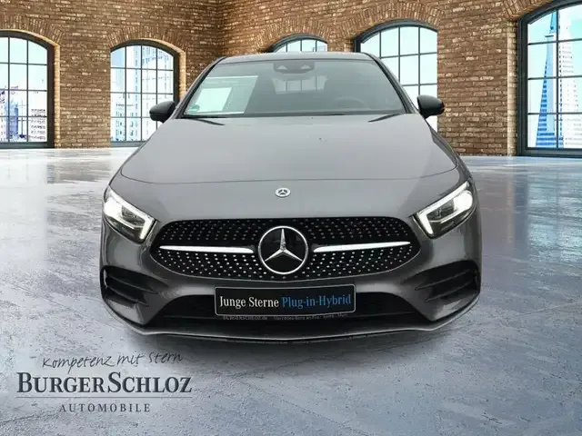 Mercedes-Benz A 250