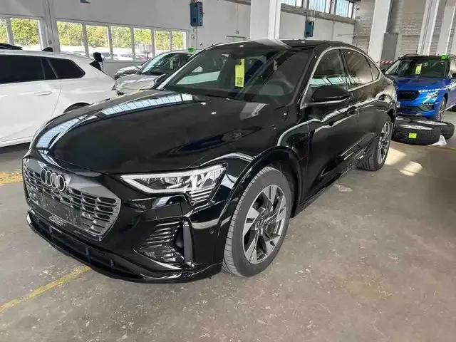 Audi Q8 e-tron