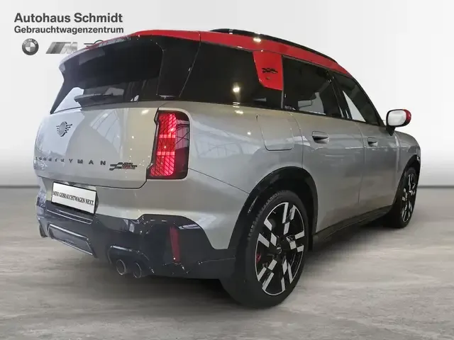 MINI John Cooper Works Countryman