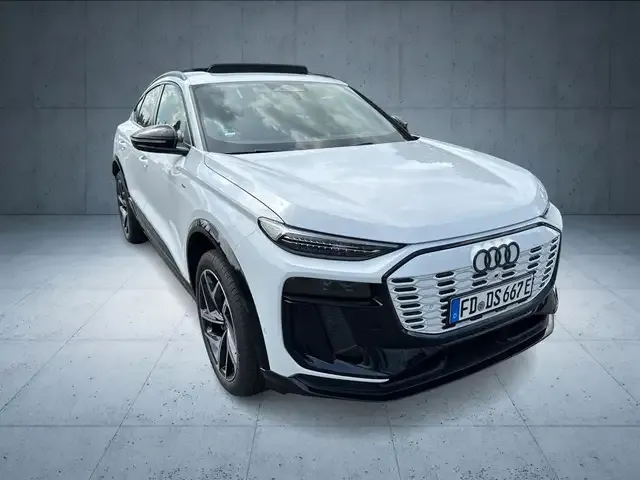 Audi Q6 e-tron