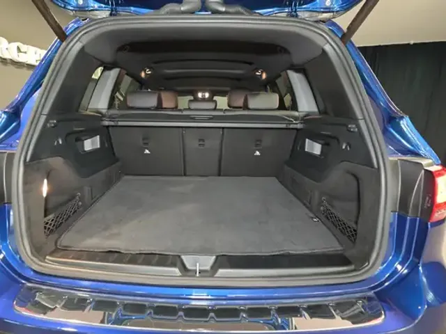 Mercedes-Benz GLB 250