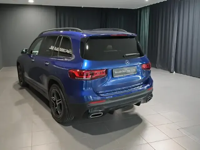 Mercedes-Benz GLB 250