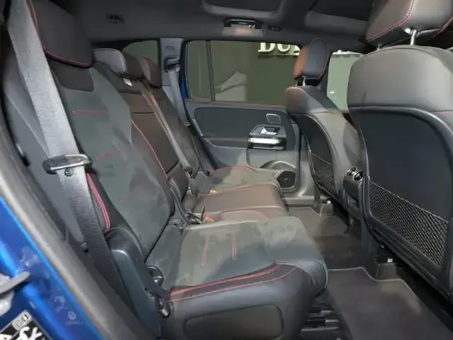 Mercedes-Benz GLB 250