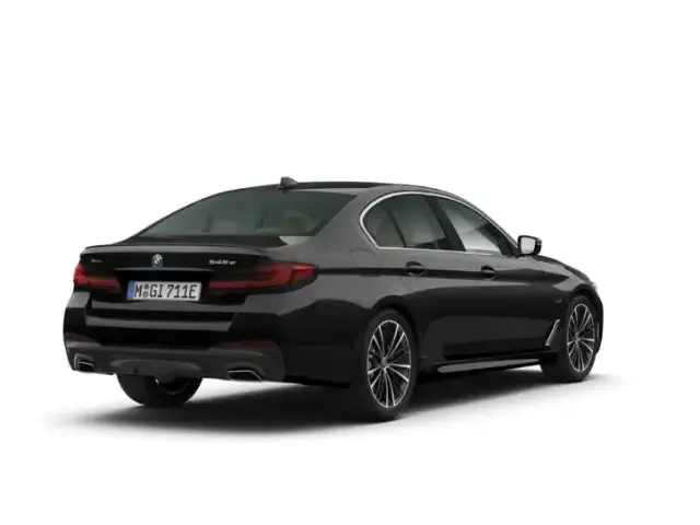 BMW 545
