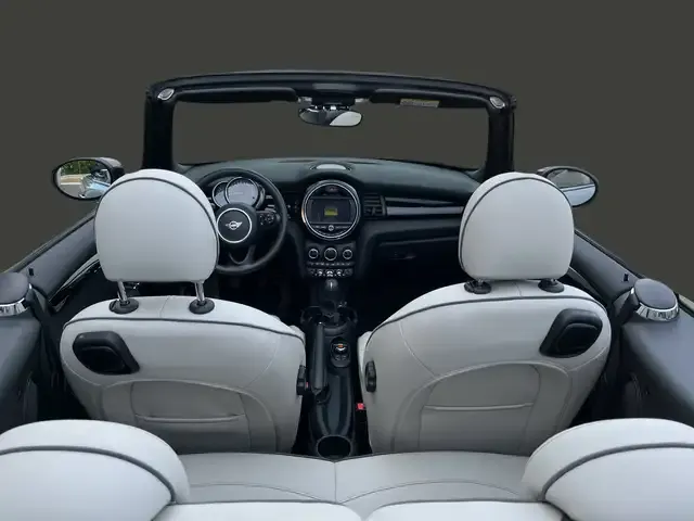 MINI Cooper Cabrio