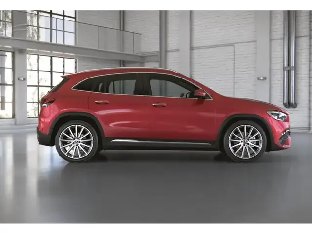 Mercedes-Benz GLA 200