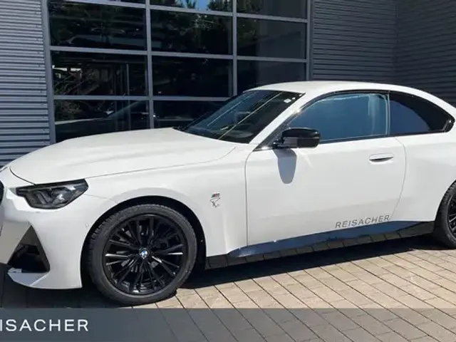 BMW 220