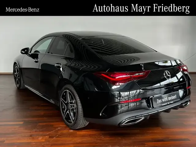 Mercedes-Benz CLA 200