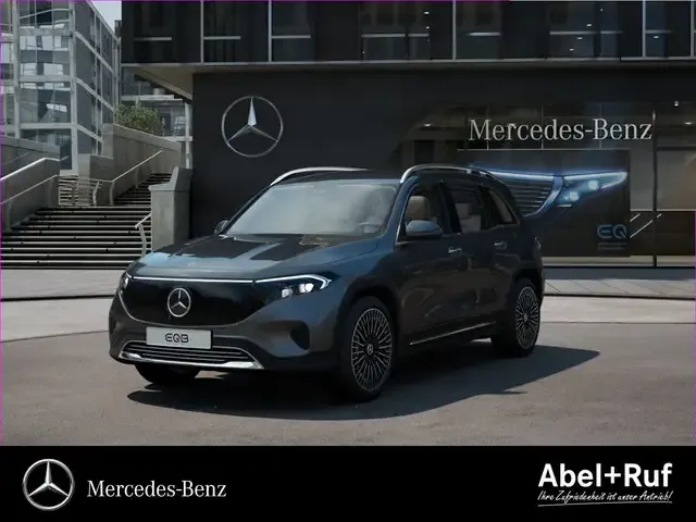 Mercedes-Benz EQB 300