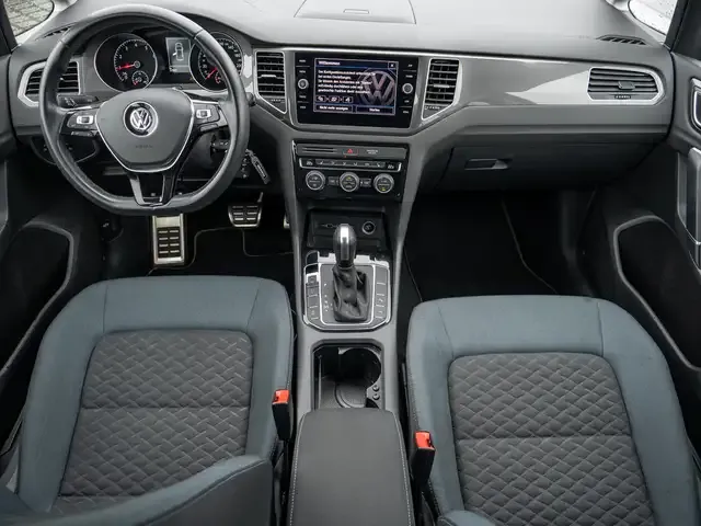 Volkswagen Golf Sportsvan