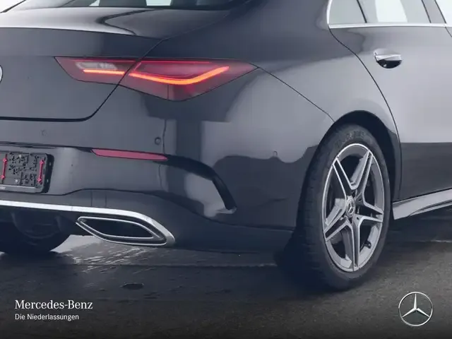 Mercedes-Benz CLA 200