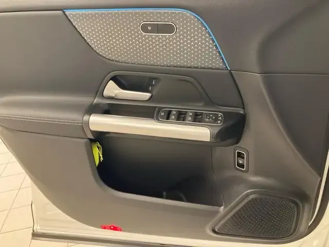 Mercedes-Benz EQA 350