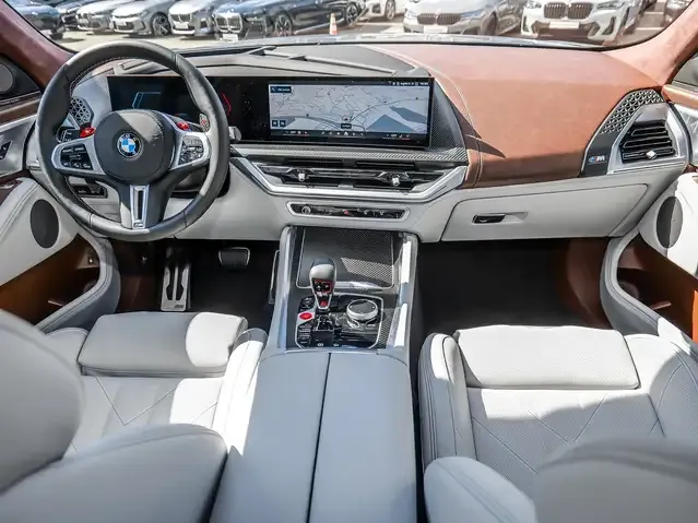 BMW XM
