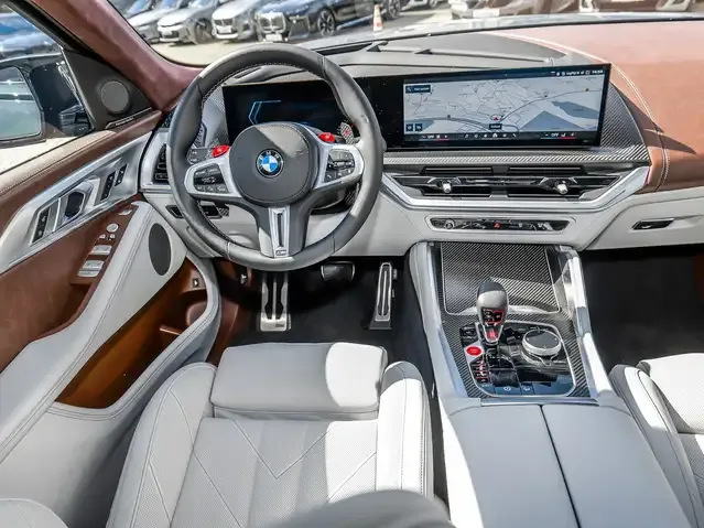 BMW XM