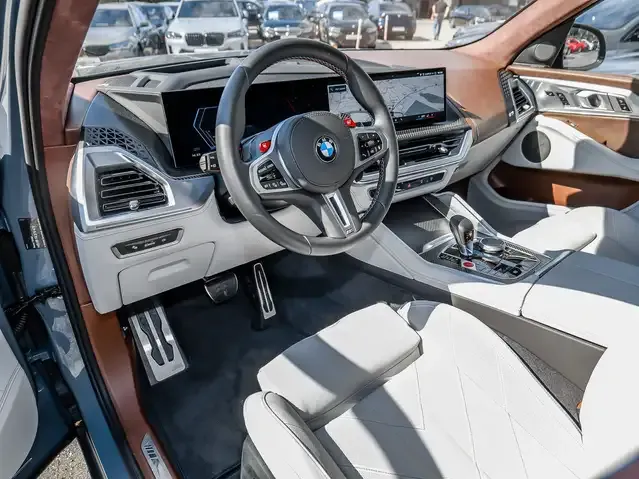 BMW XM