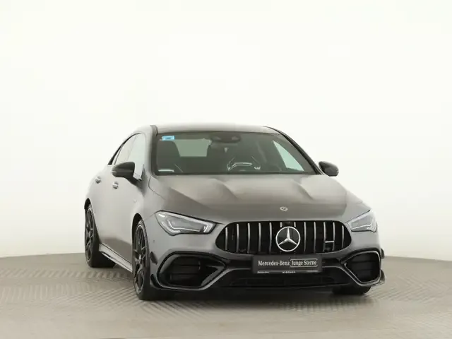 Mercedes-Benz CLA 45 AMG