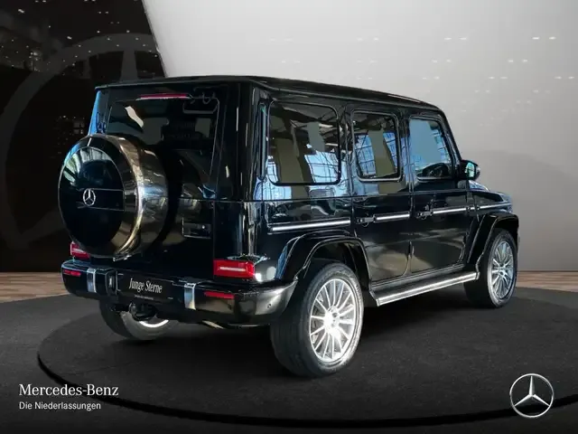 Mercedes-Benz G 400
