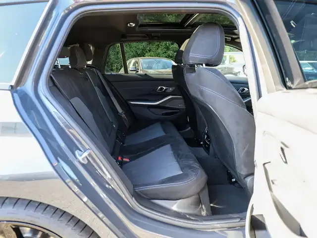 BMW 340
