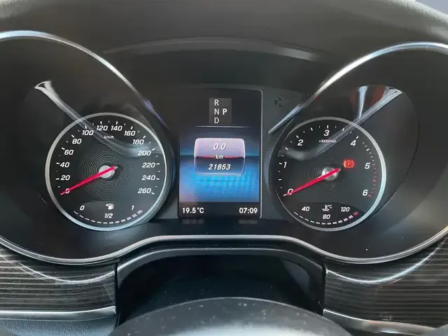 Mercedes-Benz V 300