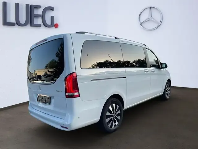 Mercedes-Benz V 300