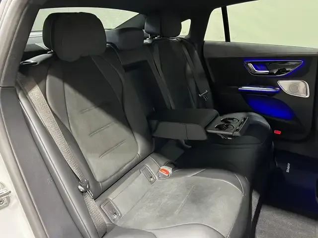 Mercedes-Benz EQE 350