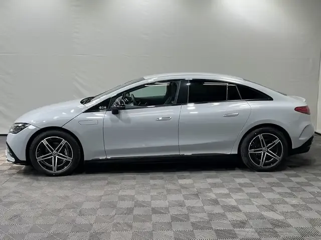 Mercedes-Benz EQE 350