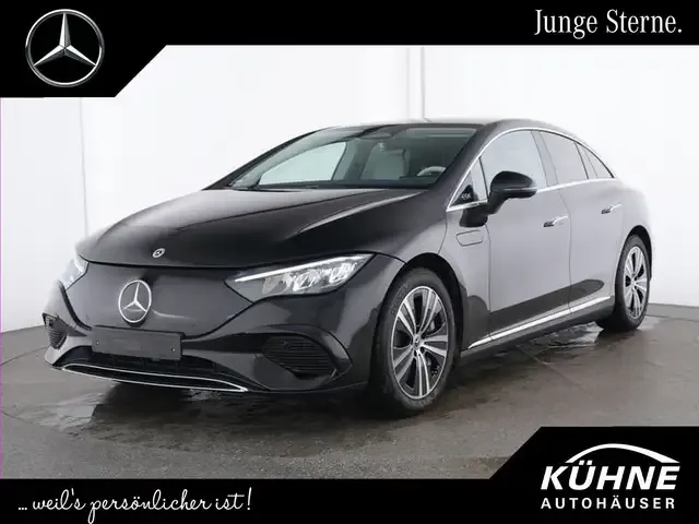 Mercedes-Benz EQE 300