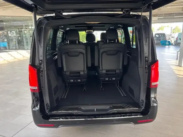 Mercedes-Benz EQV 300