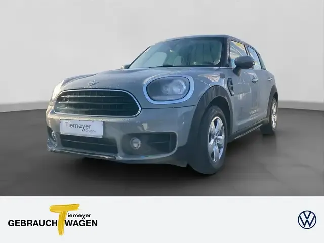 MINI One Countryman