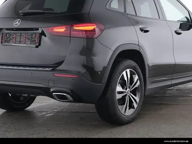 Mercedes-Benz GLA 180