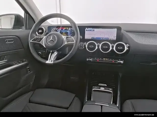 Mercedes-Benz GLA 180