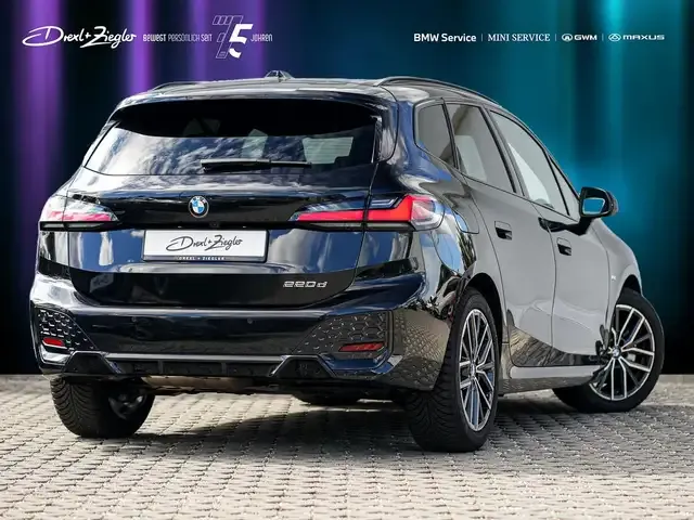 BMW 220