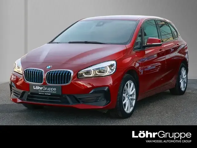 BMW 225