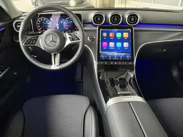 Mercedes-Benz C 220