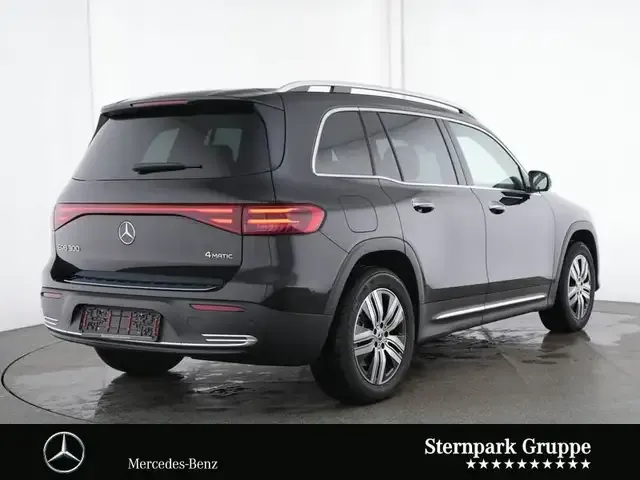 Mercedes-Benz EQB 300