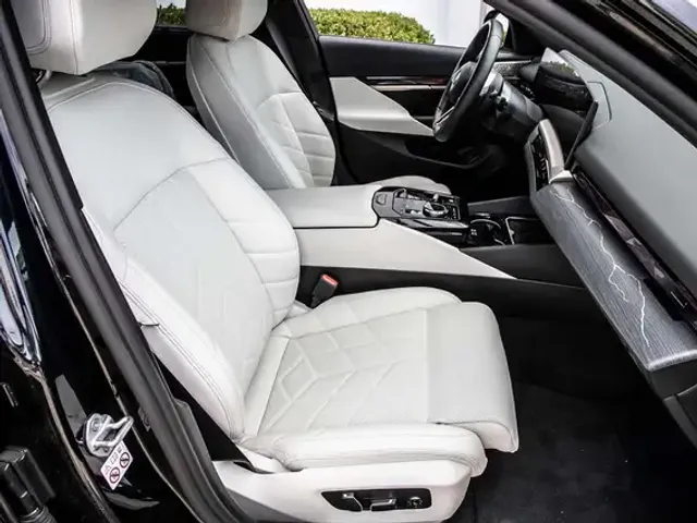 BMW 550