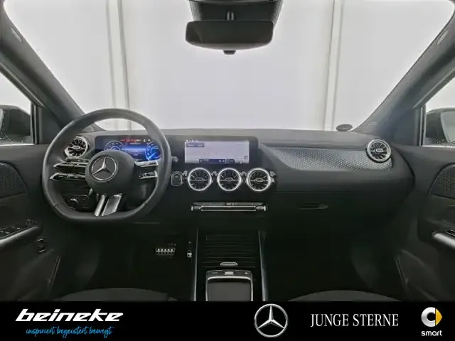 Mercedes-Benz EQA 300