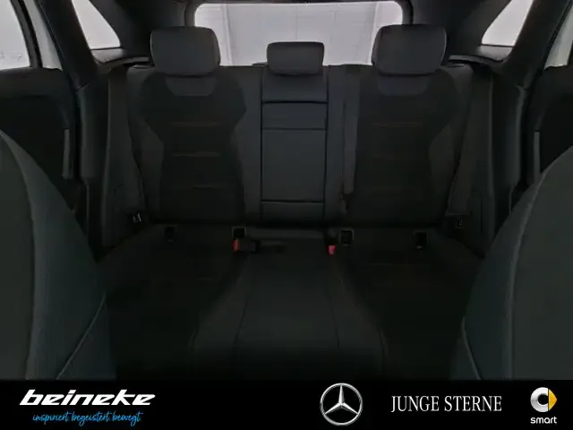 Mercedes-Benz EQA 300